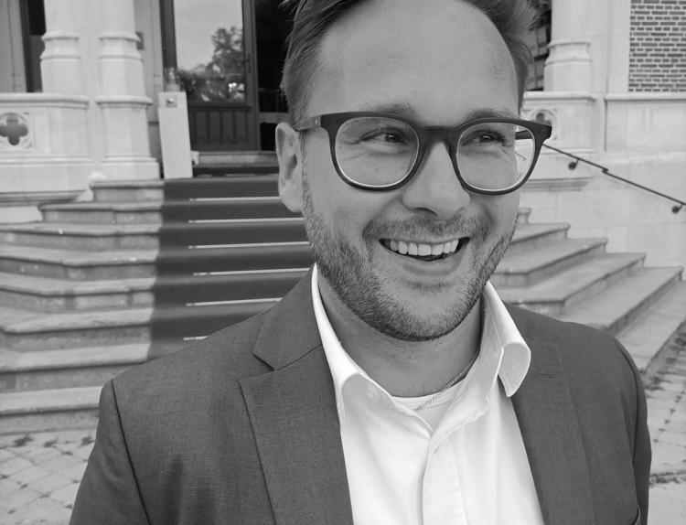 kengy-vanhijfte-grayscaled